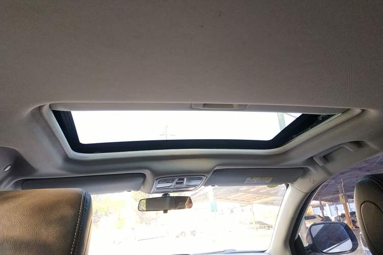 Used Lifan Auto X80 2017 2.0T Automatic Comfort Model Headliner