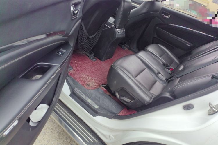 Used Lifan Auto X80 2017 2.0T Automatic Comfort Model Left Rear Seat