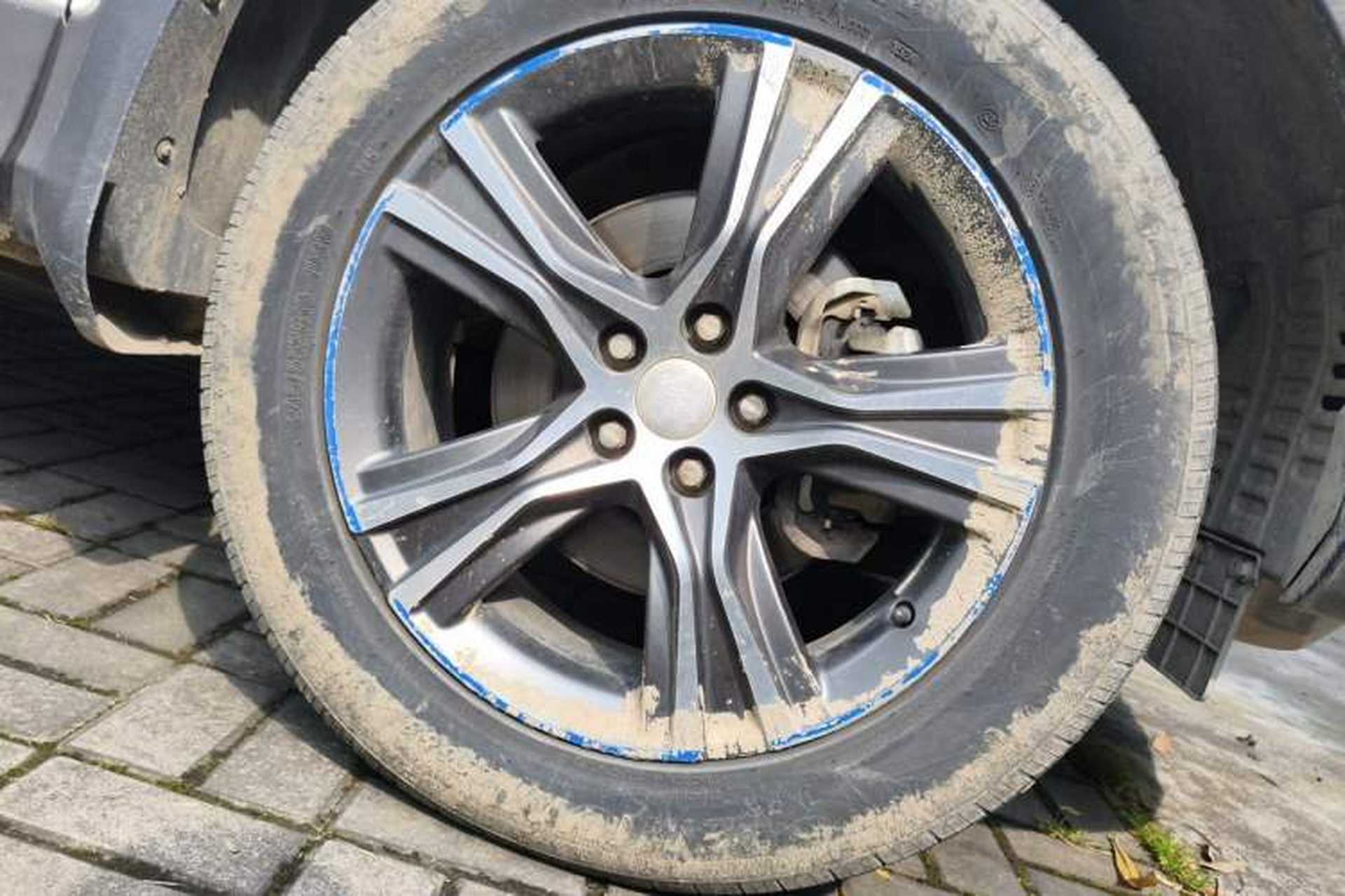 Used Lifan Auto X80 2017 2.0T Automatic Comfort Version Right Front Wheel Hub