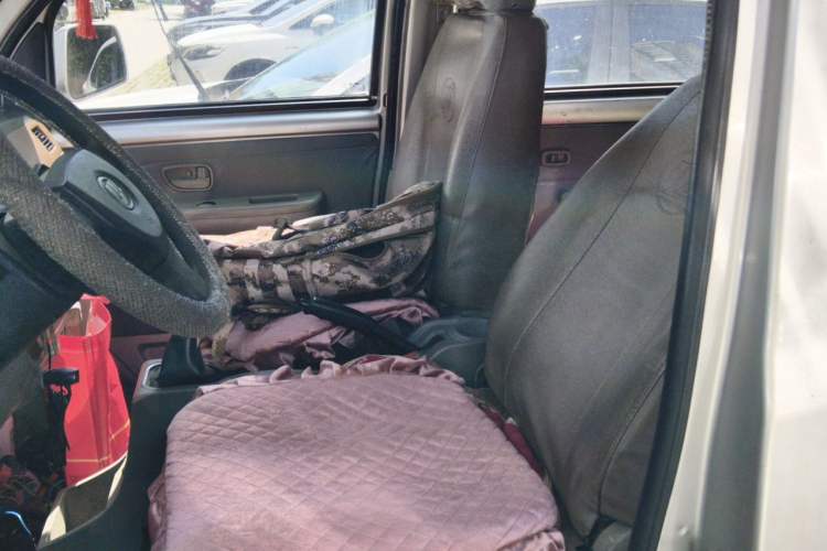 Used Lifan Auto Xingshun 2011 1.3L Comfort Model Left Front Seat