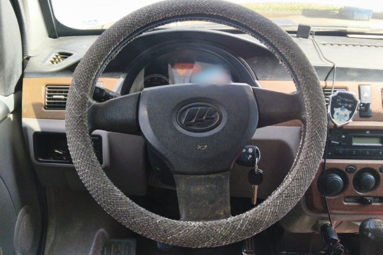 Used Lifan Auto Xingshun 2011 1.3L Comfort Model Steering Wheel