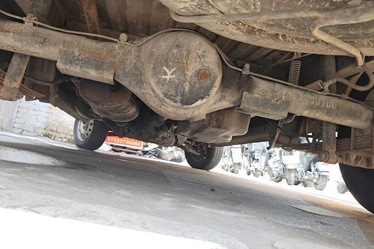 Used Lifan Auto Xingshun 2011 1.3L Comfort Model Chassis Rear
