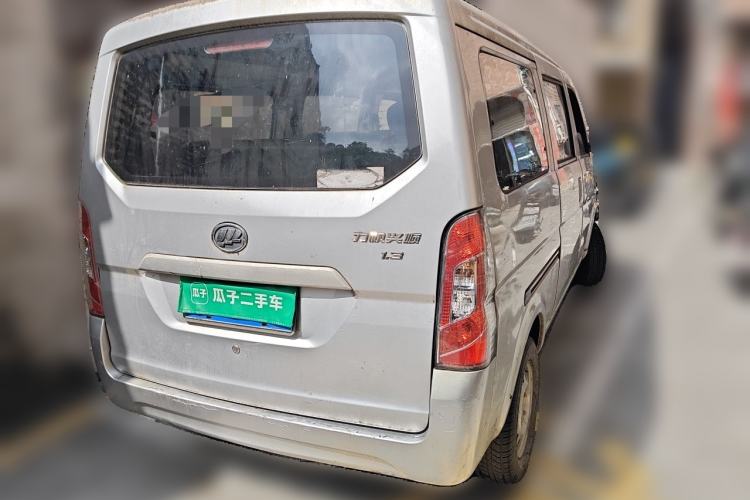 Used Lifan Auto Xingshun 2011 1.3L Comfort Model Rear Right 45 Deg