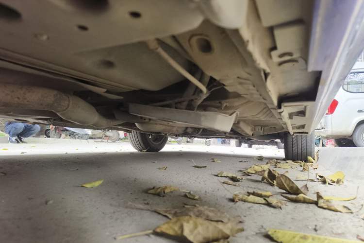 Used Lifan Auto Xuanlang 2017 1.8L Manual Comfort Model Chassis Rear Right