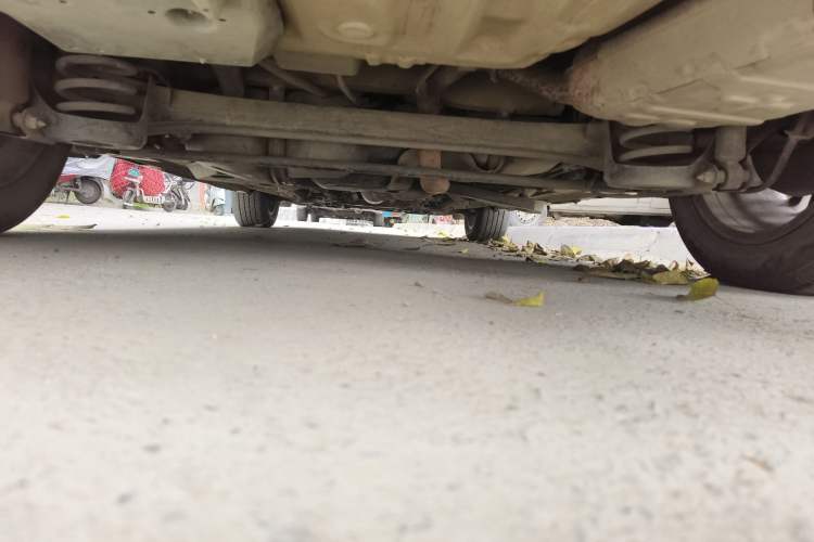 Used Lifan Auto Xuanlang 2017 1.8L Manual Comfort Model Chassis Rear