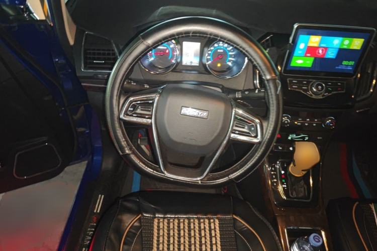 Used Lifan Auto Xuanlang 2017 2.0L CVT Comfort Edition Steering Wheel