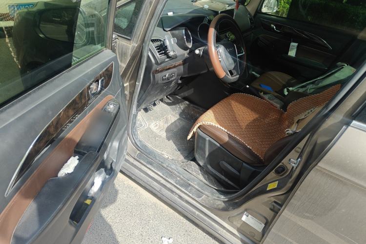 Used Lifan Auto Xuanlang 2017 1.8L Manual Comfort Model Driver Seat