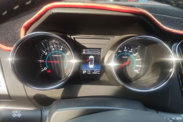 Used Lifan Auto Xuanlang 2017 1.5T Automatic Luxury Model Instrument Cluster