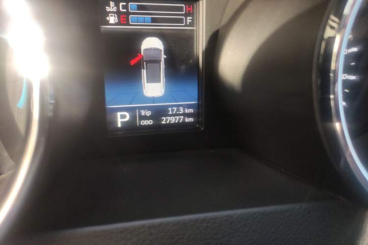 Used Lifan Auto Xuanlang 2017 1.5T Automatic Luxury Model Odometer Close Up