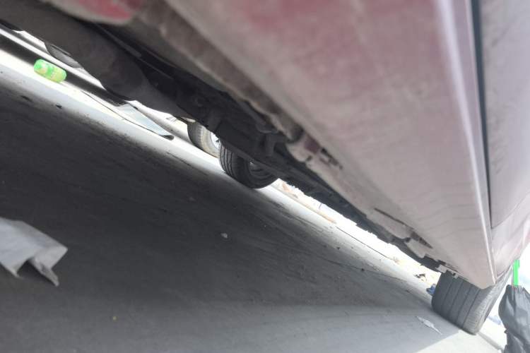 Used Lifan Auto Xuanlang 2017 1.8L Manual Comfort Model Chassis Rear Right