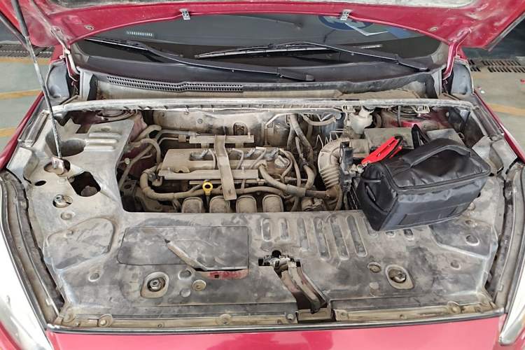Used Lifan Auto Xuanlang 2017 1.8L Manual Comfort Model Engine Bay