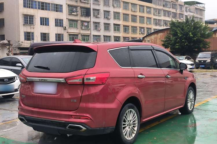 Used Lifan Auto Xuanlang 2017 1.8L Manual Elite Model Exterior 6