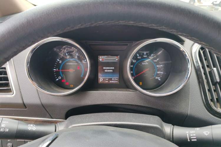 Used Lifan Auto Xuanlang 2017 2.0L CVT Luxury Model Instrument Cluster