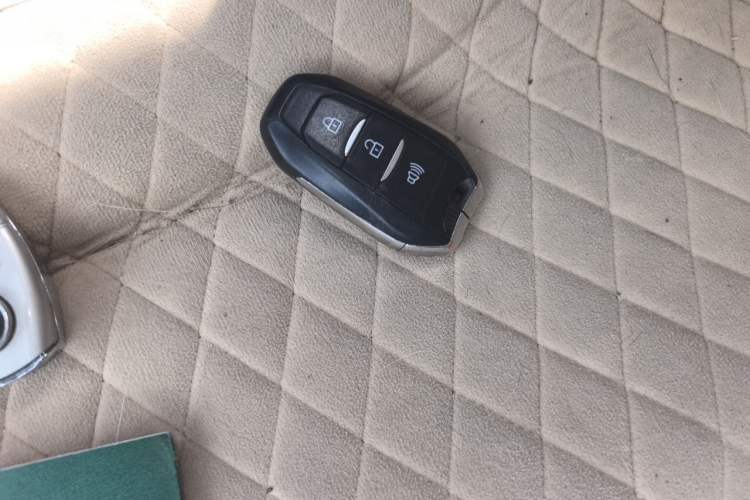 Used Lifan Auto Xuanlang 2017 1.8L Manual Comfort Model Vehicle Key