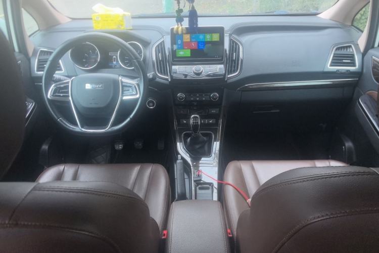 Used Lifan Auto Xuanlang 2017 2.0L Manual Comfort Version Center Console