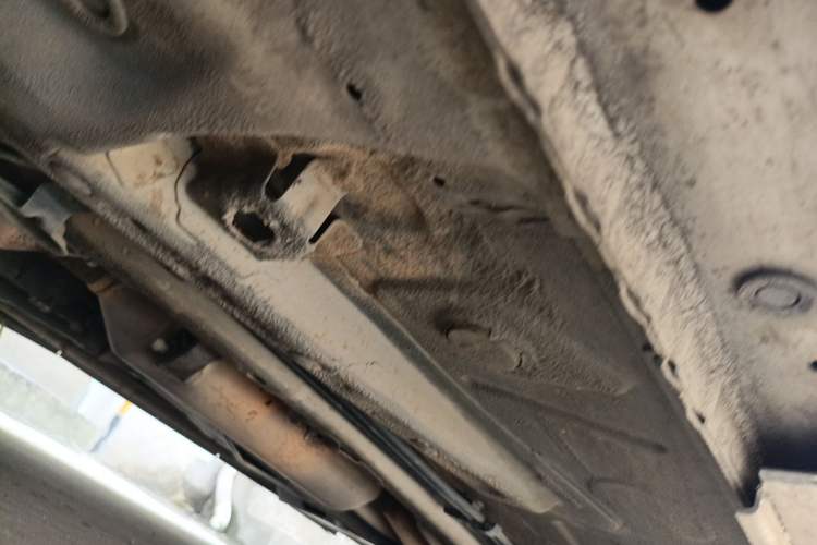 Used Lifan Auto Xuanlang 2017 1.8L Manual Comfort Model Chassis Front Left