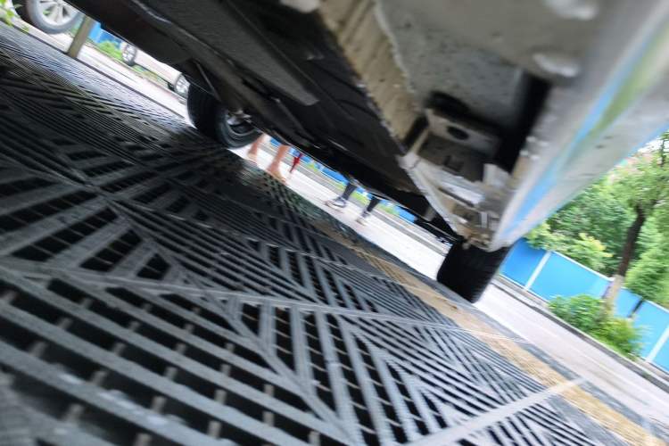 Used Lifan Auto Xuanlang 2017 1.8L Manual Elite Model Chassis Front Left