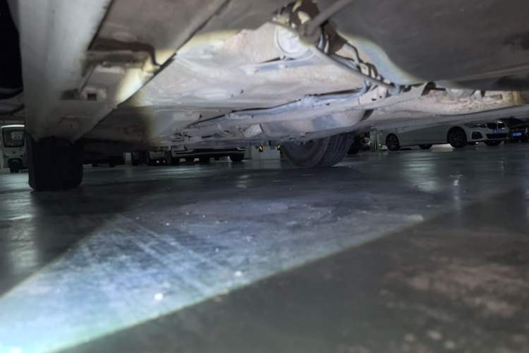 Used Lifan Auto Xuanlang 2017 1.8L Manual Comfort Model Chassis Rear Left