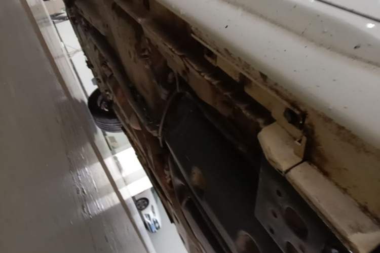 Used Lifan Auto Xuanlang 2017 1.8L Manual Comfort Model Chassis Rear Left