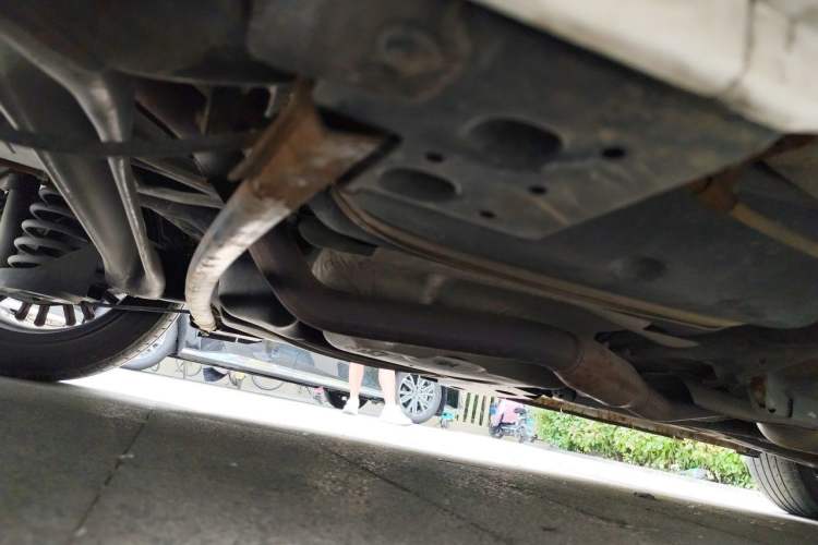 Used Lifan Auto Xuanlang 2017 2.0L CVT Comfort Edition Chassis Rear Right