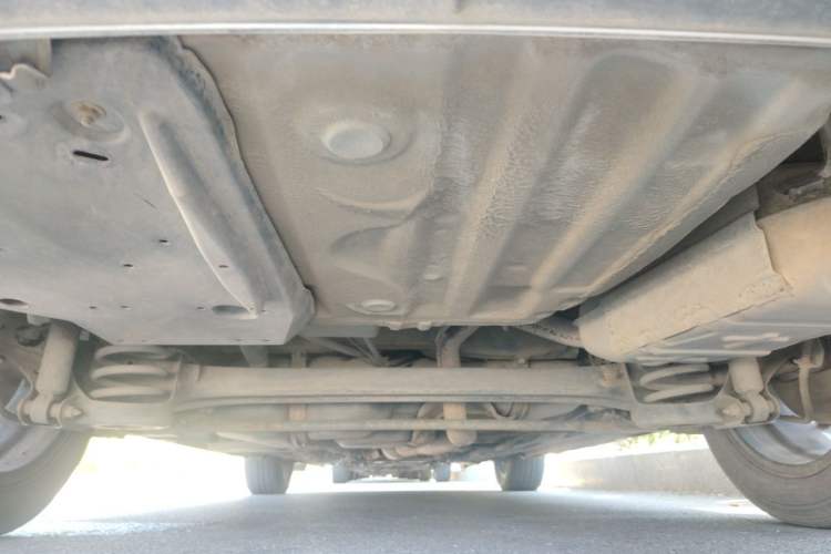 Used Lifan Auto Xuanlang 2017 2.0L CVT Comfort Edition Chassis Rear