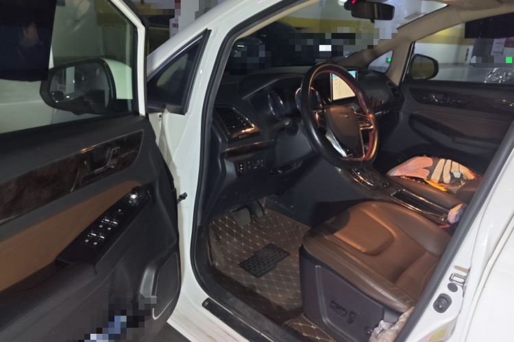Used Lifan Auto Xuanlang 2017 1.5T Automatic Luxury Model Driver Seat