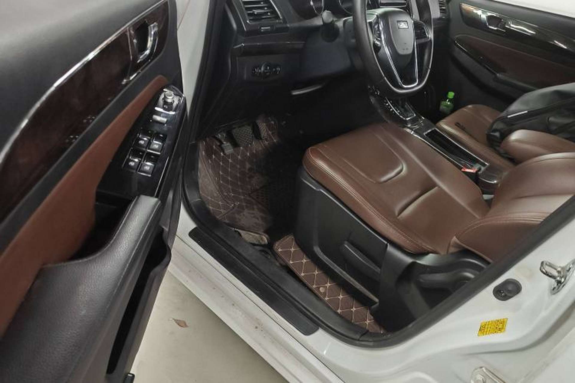 Used Lifan Auto Xuanlang 2017 1.5T Automatic Comfort Model Driver Seat