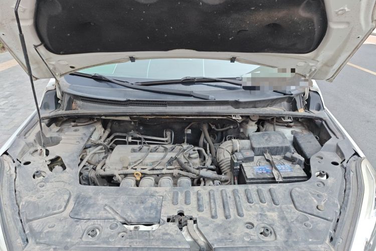 Used Lifan Auto Xuanlang 2017 2.0L Manual Comfort Version Engine Bay