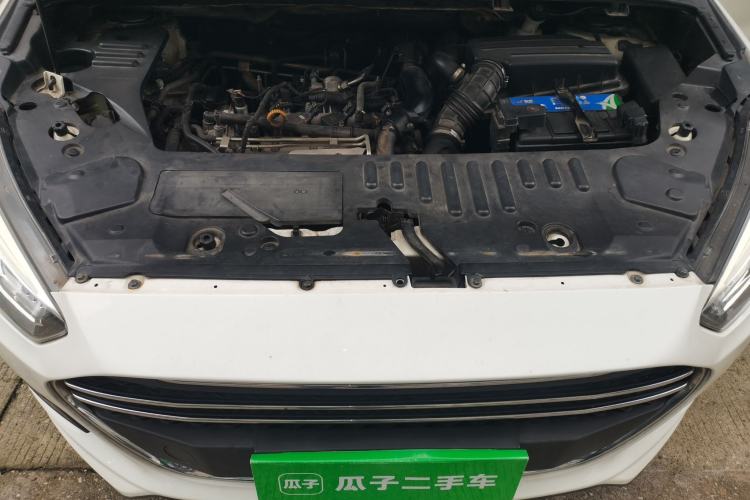 Used Lifan Auto Xuanlang 2017 1.5T Automatic Comfort Model Engine Bay