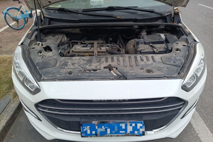 Used Lifan Auto Xuanlang 2017 1.8L Manual Comfort Model Engine Bay