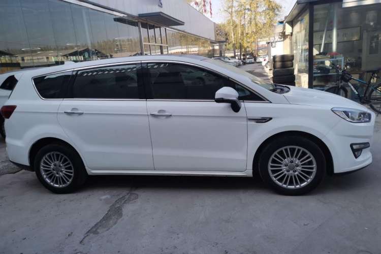 Used Lifan Auto Xuanlang 2017 1.8L Manual Comfort Model Exterior 2