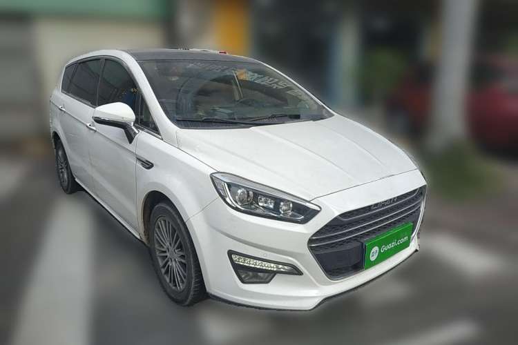 Used Lifan Auto Xuanlang 2017 2.0L CVT Comfort Edition Front Right 45 Deg