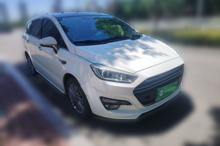 Used Lifan Auto Xuanlang 2017 2.0L CVT Comfort Edition Front Right 45 Deg