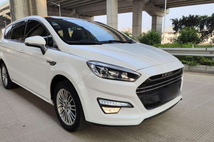 Used Lifan Auto Xuanlang 2017 1.8L Manual Comfort Model Front Right 45 Deg