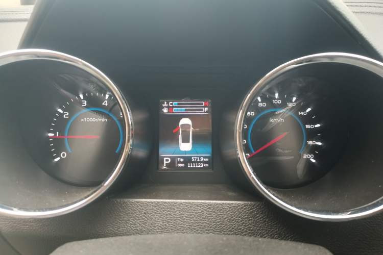 Used Lifan Auto Xuanlang 2017 1.5T Automatic Comfort Model Instrument Cluster