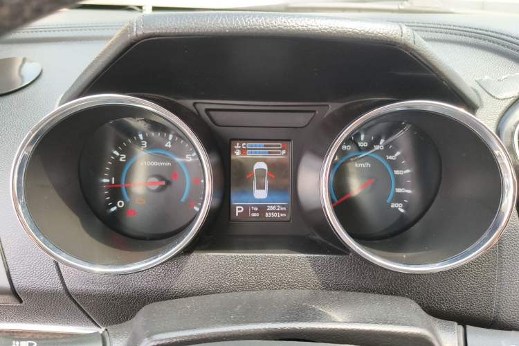 Used Lifan Auto Xuanlang 2017 1.5T Automatic Comfort Model Instrument Cluster