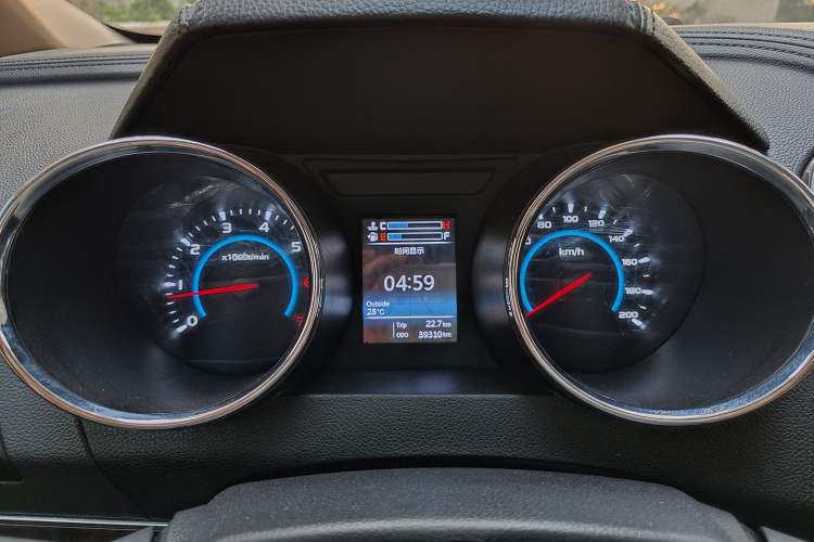 Used Lifan Auto Xuanlang 2017 1.8L Manual Comfort Model Instrument Cluster