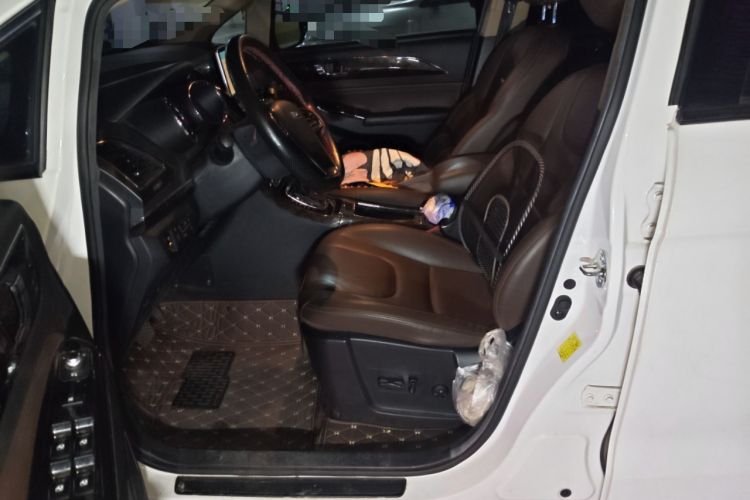 Used Lifan Auto Xuanlang 2017 1.5T Automatic Luxury Model Left Front Seat