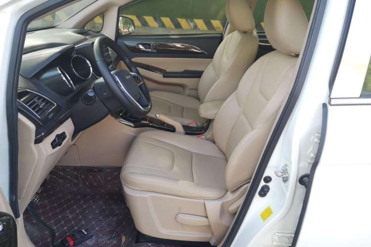 Used Lifan Auto Xuanlang 2017 1.8L Manual Comfort Model Left Front Seat