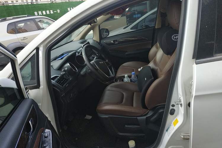 Used Lifan Auto Xuanlang 2017 2.0L CVT Comfort Edition Left Front Seat