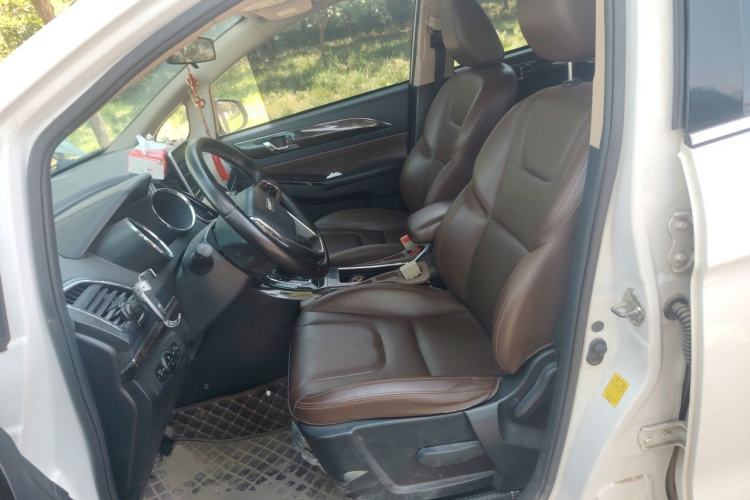 Used Lifan Auto Xuanlang 2017 2.0L CVT Comfort Edition Left Front Seat