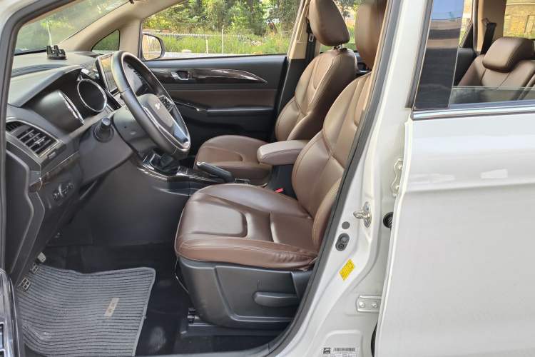 Used Lifan Auto Xuanlang 2017 1.8L Manual Comfort Model Left Front Seat