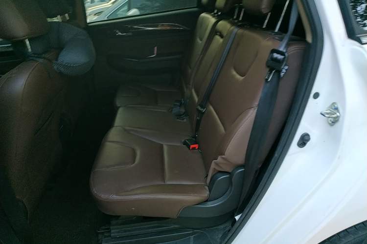Used Lifan Auto Xuanlang 2017 1.8L Manual Comfort Model Left Rear Seat