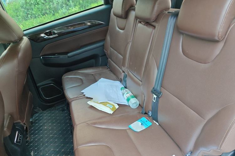 Used Lifan Auto Xuanlang 2017 2.0L Manual Comfort Version Left Rear Seat