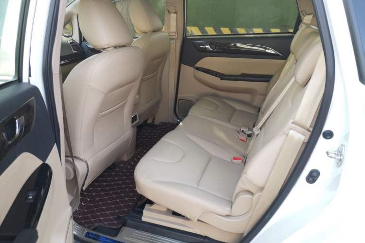 Used Lifan Auto Xuanlang 2017 1.8L Manual Comfort Model Left Rear Seat