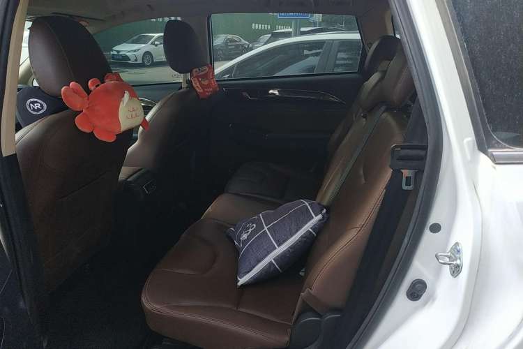 Used Lifan Auto Xuanlang 2017 2.0L CVT Comfort Edition Left Rear Seat