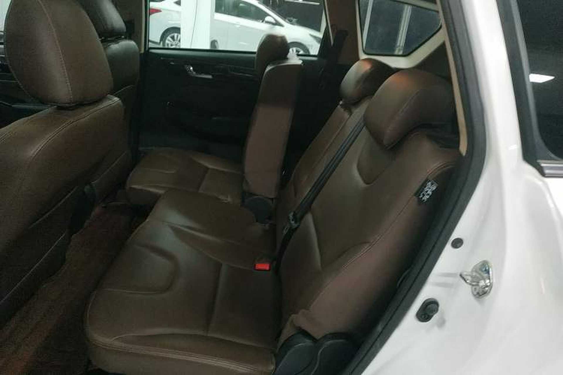 Used Lifan Auto Xuanlang 2017 2.0L Manual Comfort Version Left Rear Seat
