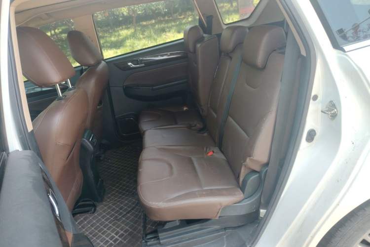 Used Lifan Auto Xuanlang 2017 2.0L CVT Comfort Edition Left Rear Seat