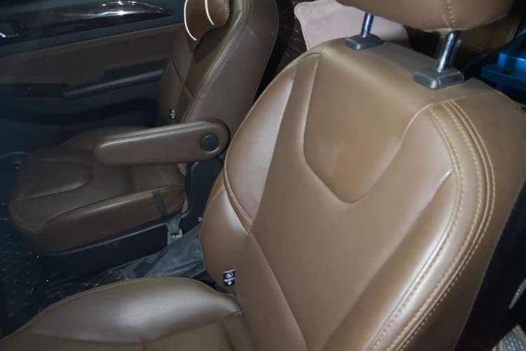 Used Lifan Auto Xuanlang 2017 2.0L CVT Comfort Edition Left Rear Seat