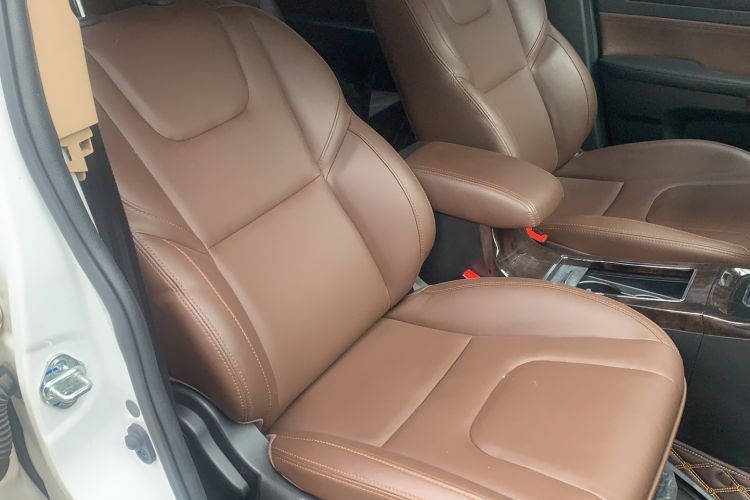 Used Lifan Auto Xuanlang 2017 1.5T Automatic Comfort Model Right Front Seat